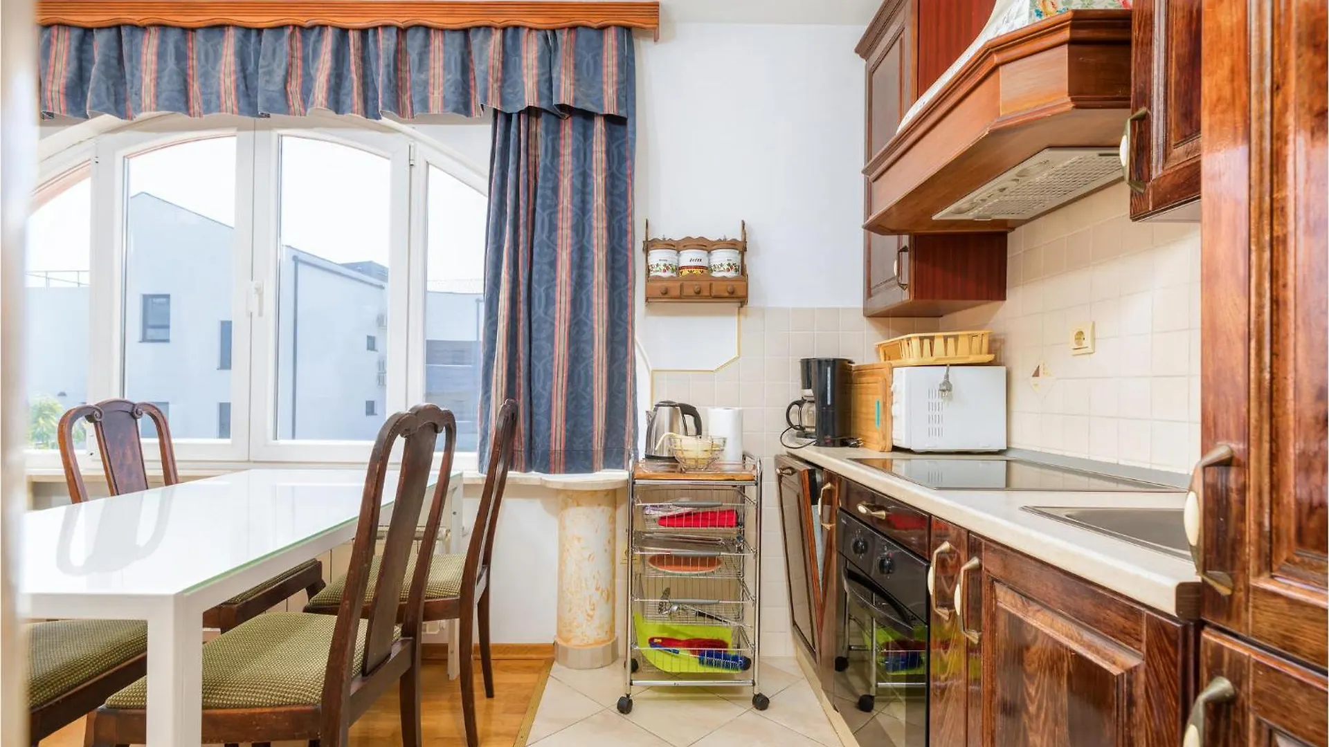2 Bedroom Lovely Apartment In Medulin