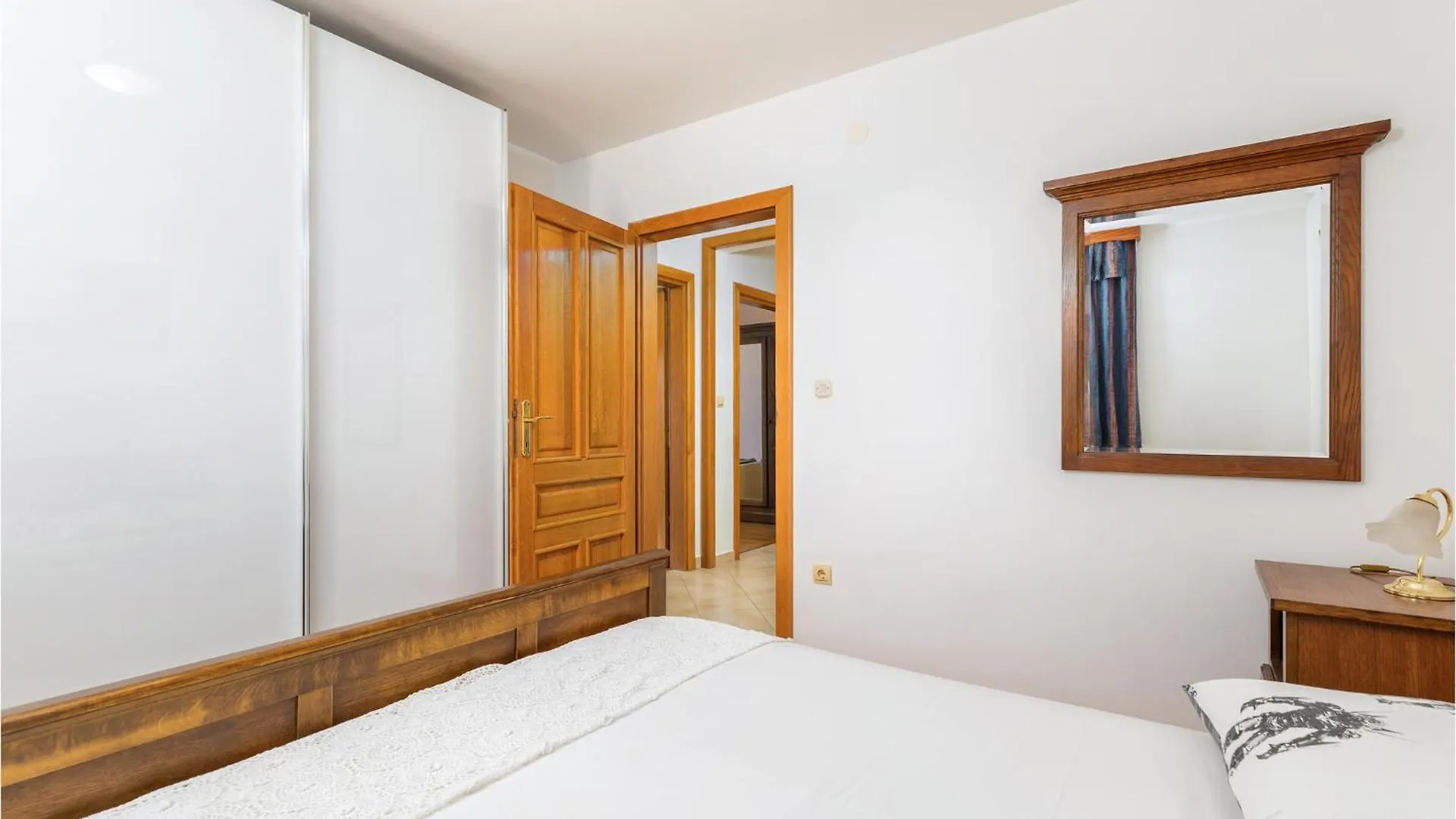 2 Bedroom Lovely Apartment In Medulin