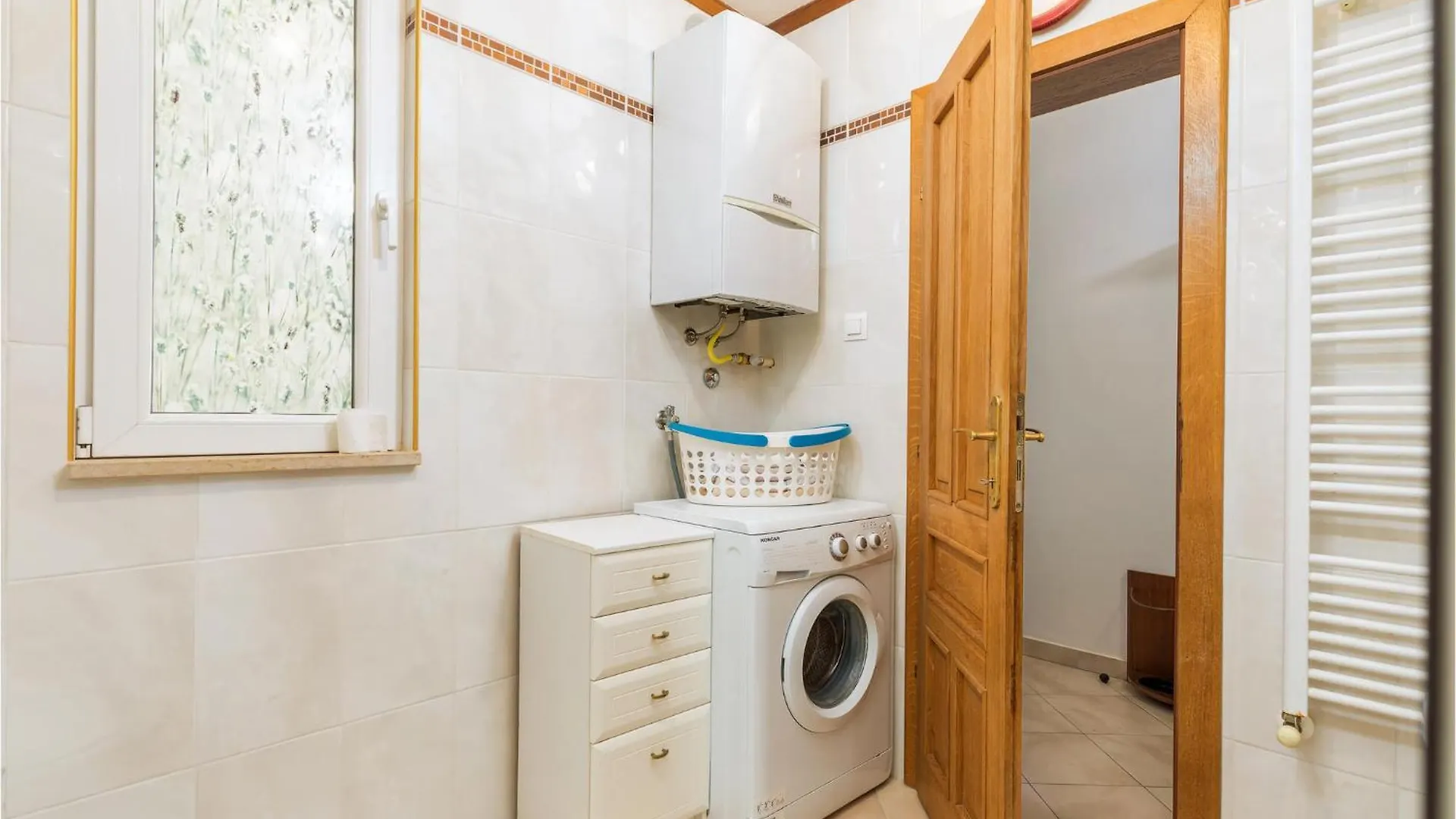 2 Bedroom Lovely Apartment In Medulin Croatia
